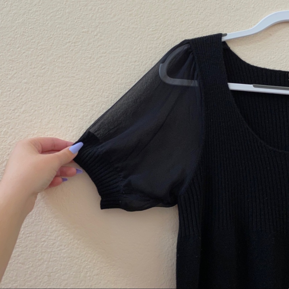 Vertical Design Cashmere Tunic - Picture 4 of 6